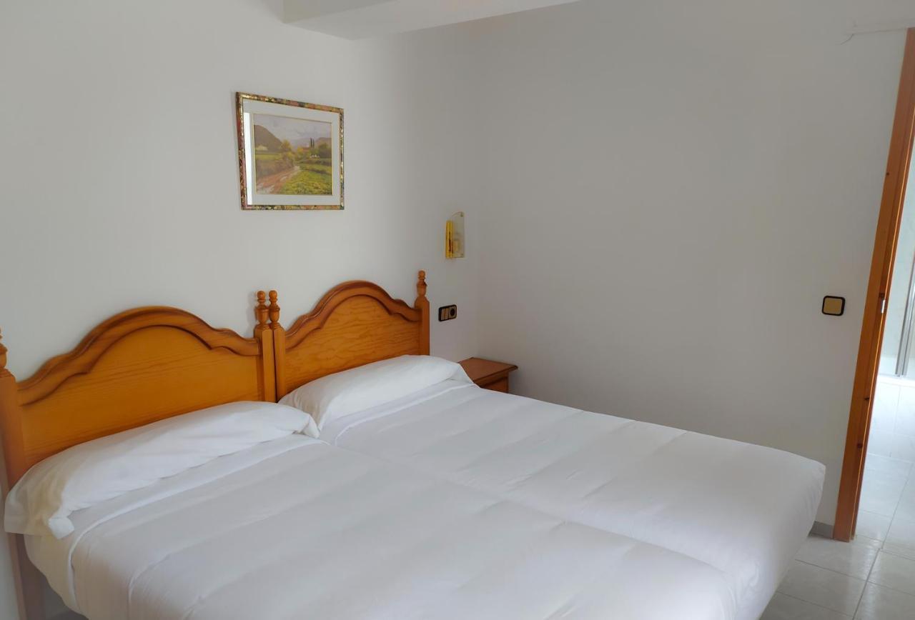Hostal Pirineos Meliz Bielsa Ngoại thất bức ảnh